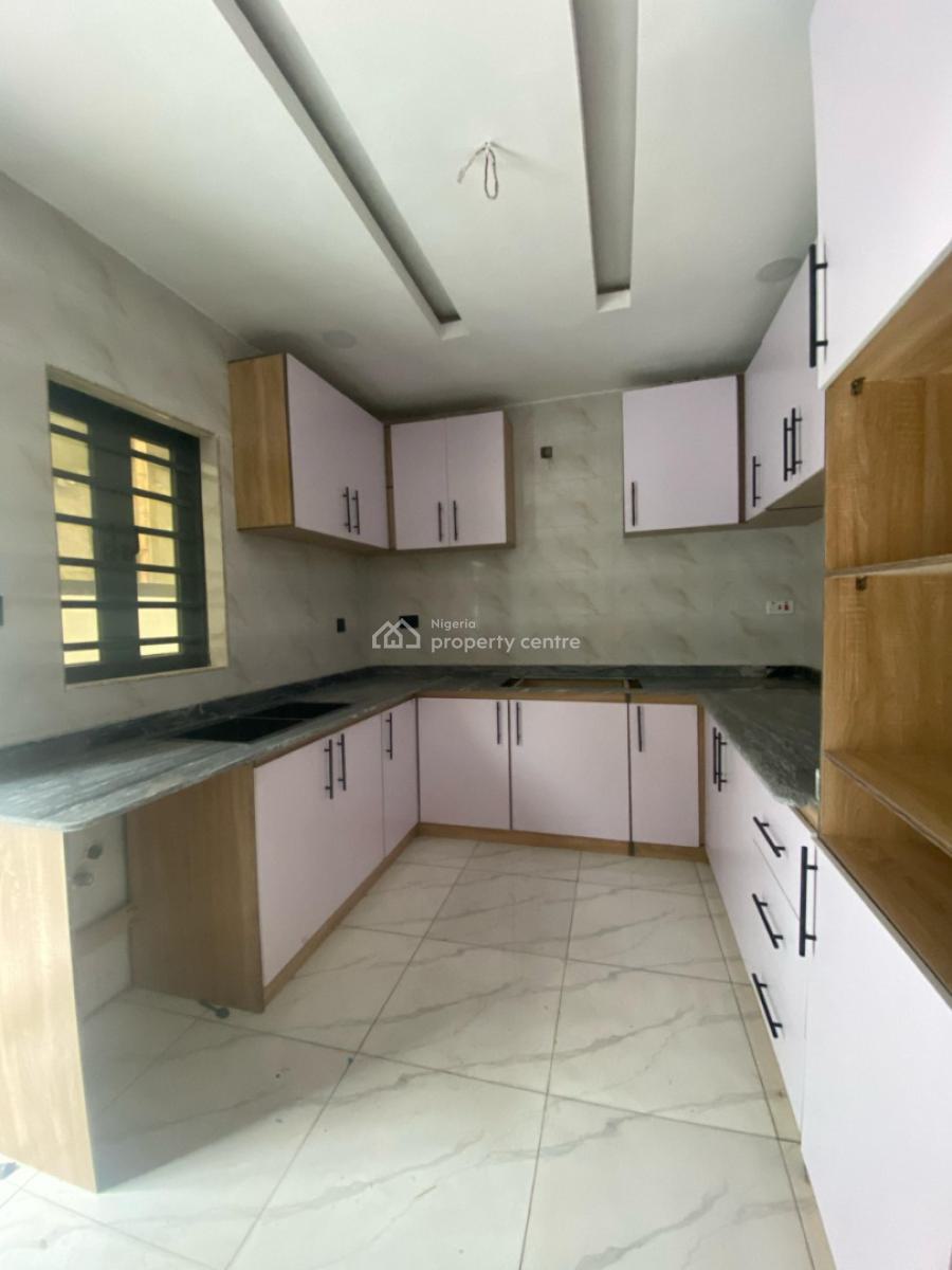Well Finished 4 Bedroom Semi-datached Duplex, Ologolo, Lekki, Lagos, Semi-detached Duplex for Sale