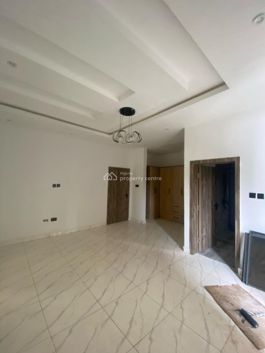 Well Finished 4 Bedroom Semi-datached Duplex, Ologolo, Lekki, Lagos, Semi-detached Duplex for Sale