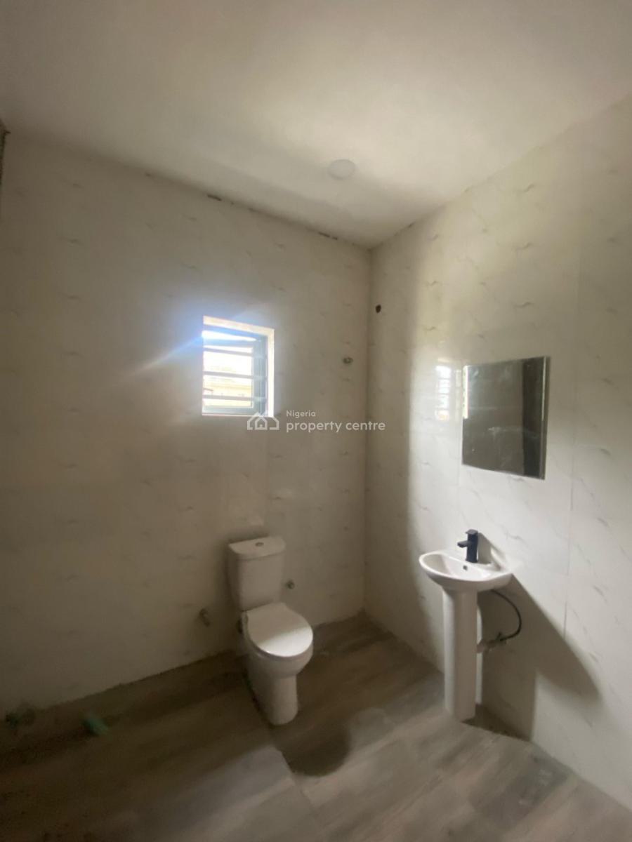 Well Finished 4 Bedroom Semi-datached Duplex, Ologolo, Lekki, Lagos, Semi-detached Duplex for Sale