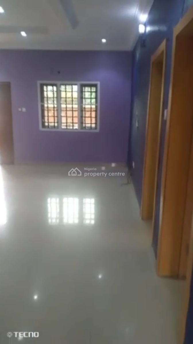Modern and Well-finished 2 Bedroom Apartment, Off Adetola Aguda, Surulere, Lagos, Flat / Apartment for Rent