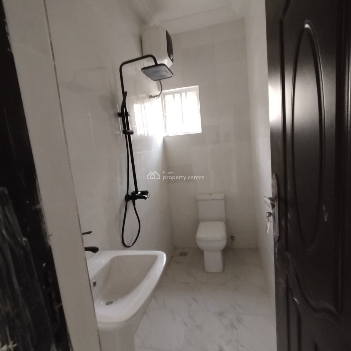 Nice 2 Bedroom Flat Upstairs, Conservation Road, Lekki Expressway, Lekki, Lagos, Flat / Apartment for Rent