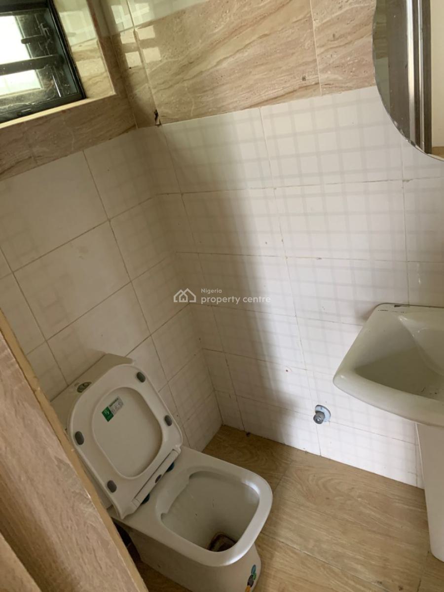 Spacious  2bedroom Flat, Sangotedo, Ajah, Lagos, Flat / Apartment for Rent