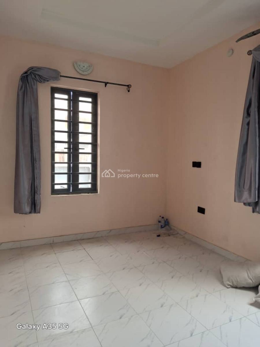 Luxury and Neat 2 Bedroom Apartment in a Good Location, Ogombo, Ajah, Lagos, Flat / Apartment for Rent