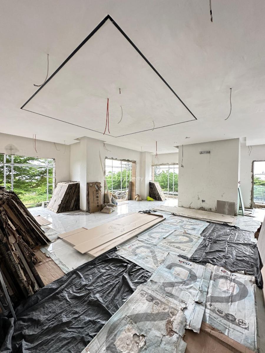 Exquisitely Detailed 4 Bedroom Apartment with Pool, 2bq and Elevator, Ikoyi, Lagos, Flat / Apartment for Sale