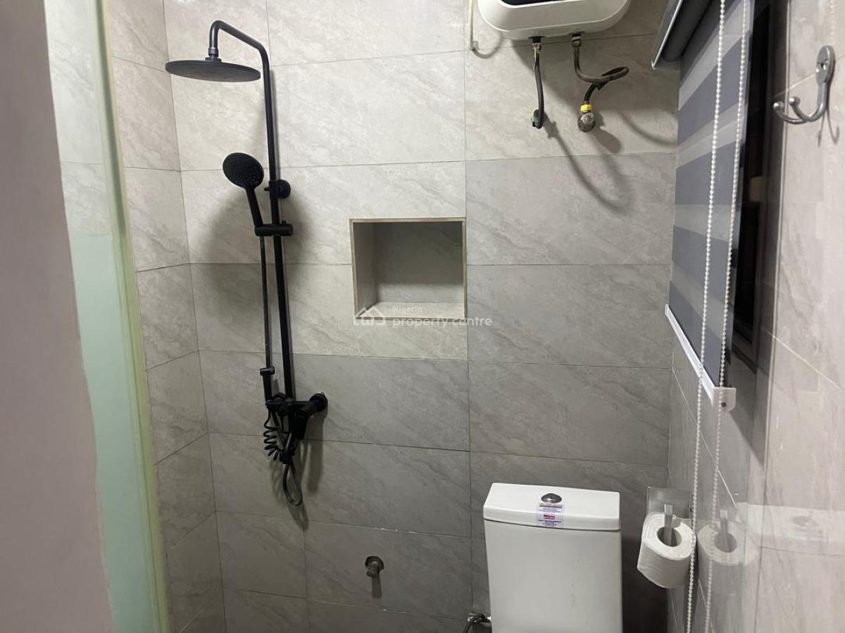 Luxury 1 Bedroom Apartment, Yeye Olofin Street, Lekki Phase 1, Lekki, Lagos, Mini Flat (room and Parlour) Short Let