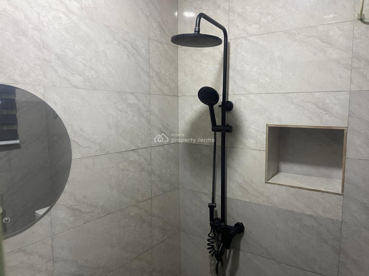 Luxury 1 Bedroom Apartment, Yeye Olofin Street, Lekki Phase 1, Lekki, Lagos, Mini Flat (room and Parlour) Short Let