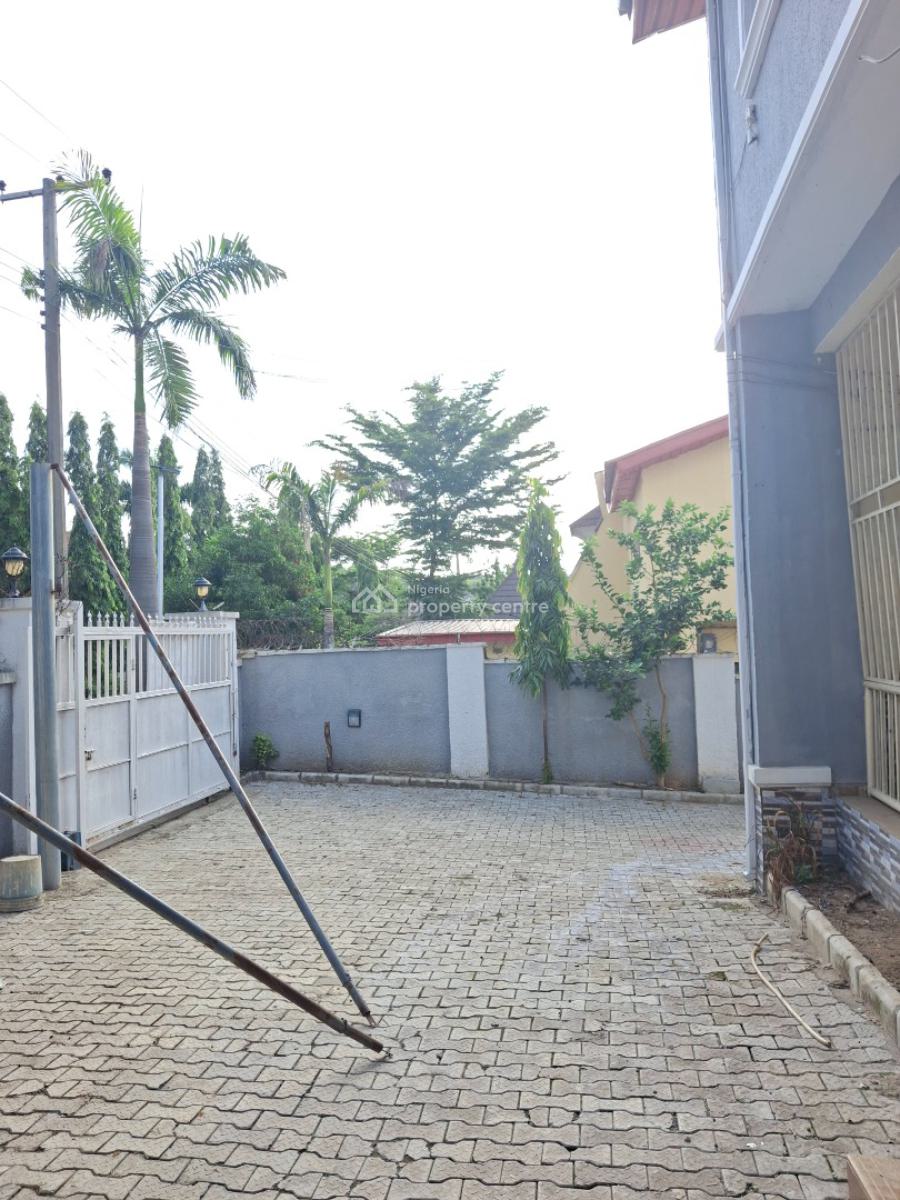 4 Bedroom Semi-detached Duplex in a Serene Environment, 7th Avenue,  Gwarinpa, Gwarinpa, Abuja, Semi-detached Duplex for Rent