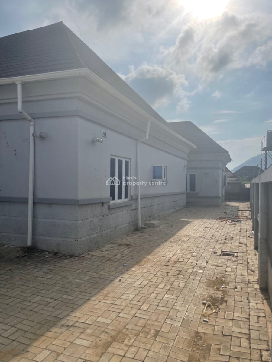 3bedroom Bungalow +1bedroom Bq+ 1selfcontain+security Hse, Efab Queens Estate, Gwarinpa, Abuja, Detached Bungalow for Sale