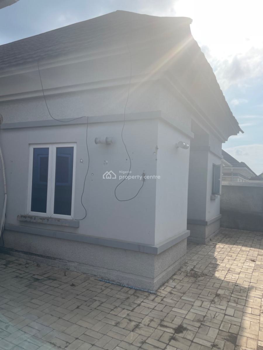 3bedroom Bungalow +1bedroom Bq+ 1selfcontain+security Hse, Efab Queens Estate, Gwarinpa, Abuja, Detached Bungalow for Sale