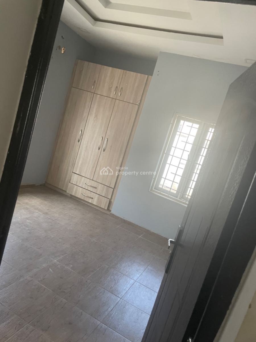 3bedroom Bungalow +1bedroom Bq+ 1selfcontain+security Hse, Efab Queens Estate, Gwarinpa, Abuja, Detached Bungalow for Sale