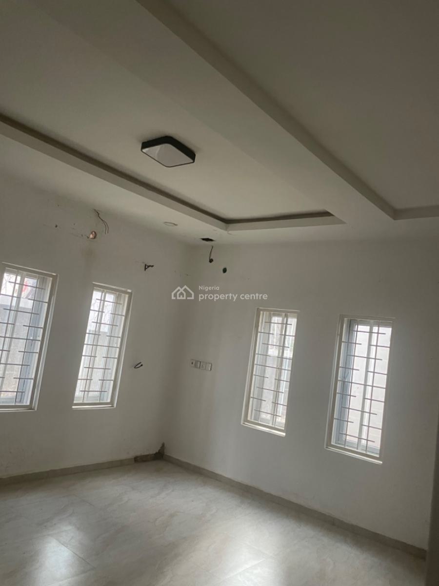 3bedroom Bungalow +1bedroom Bq+ 1selfcontain+security Hse, Efab Queens Estate, Gwarinpa, Abuja, Detached Bungalow for Sale
