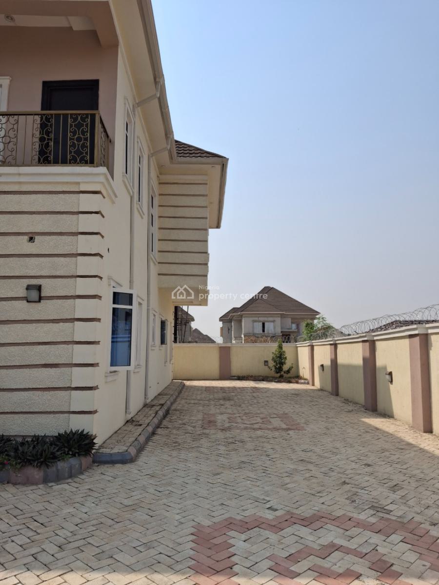 4 Bedroom Fully Detached Duplex with Attached Bq, Niu Estate,  Along Kubwa Expressway Opposite Mopol Barraks,  Abuja, Kaba, Abuja, Detached Duplex for Rent