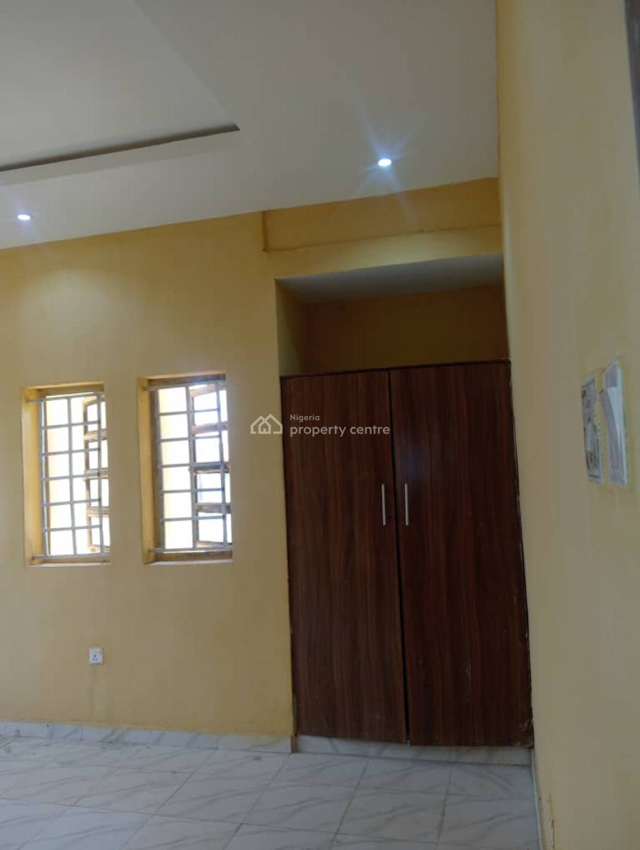 4-bedroom Fully Detached House with Bq, Osapa, Lekki, Lagos, Detached Duplex for Rent