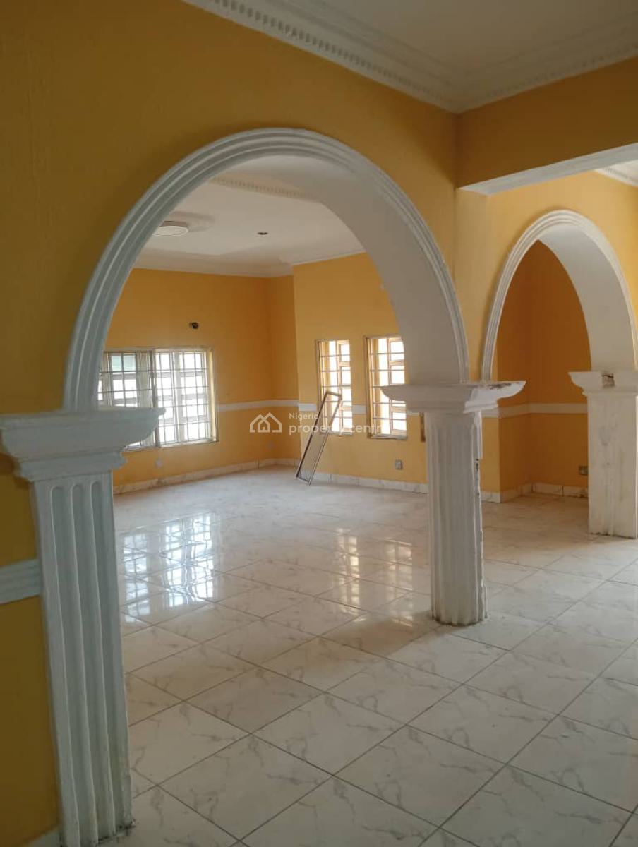 4-bedroom Fully Detached House with Bq, Osapa, Lekki, Lagos, Detached Duplex for Rent