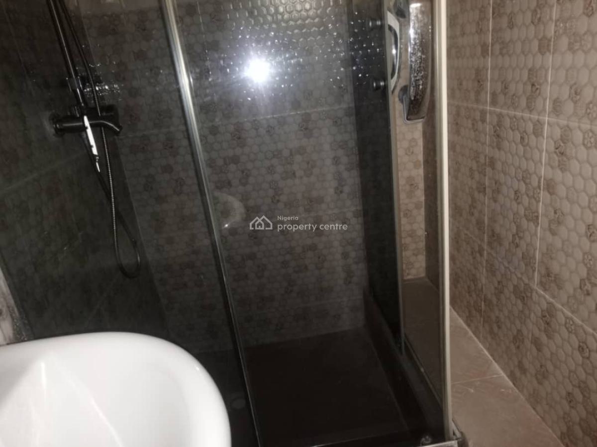 Luxury and Serviced 3 Bedroom Flat with Bq Lekki Phase 1, Lekki Phase 1, Lekki, Lagos, Flat / Apartment for Rent