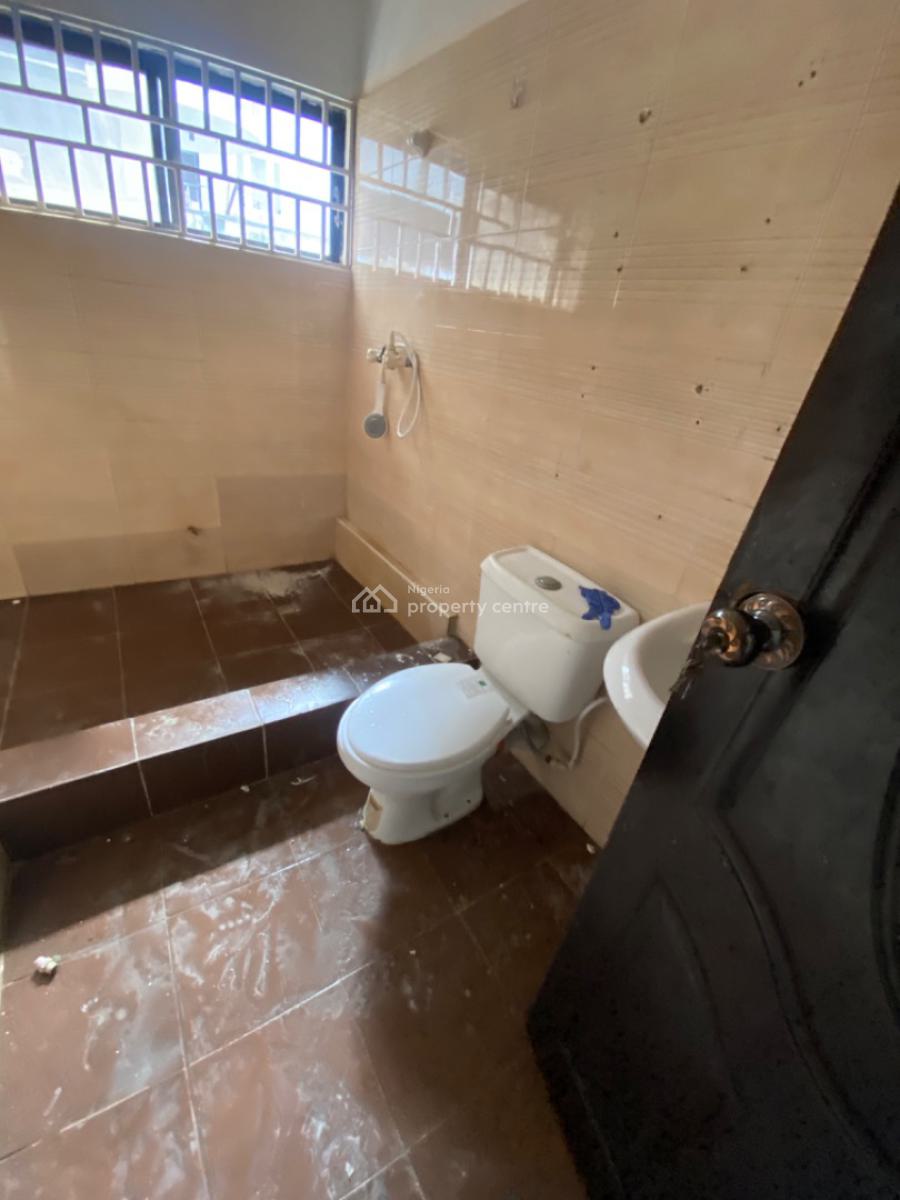 Spacious Mini Flat at Lekki Phase 1, Off Admiralty Road Lekki Phase 1, Lekki Phase 1, Lekki, Lagos, Mini Flat (room and Parlour) for Rent