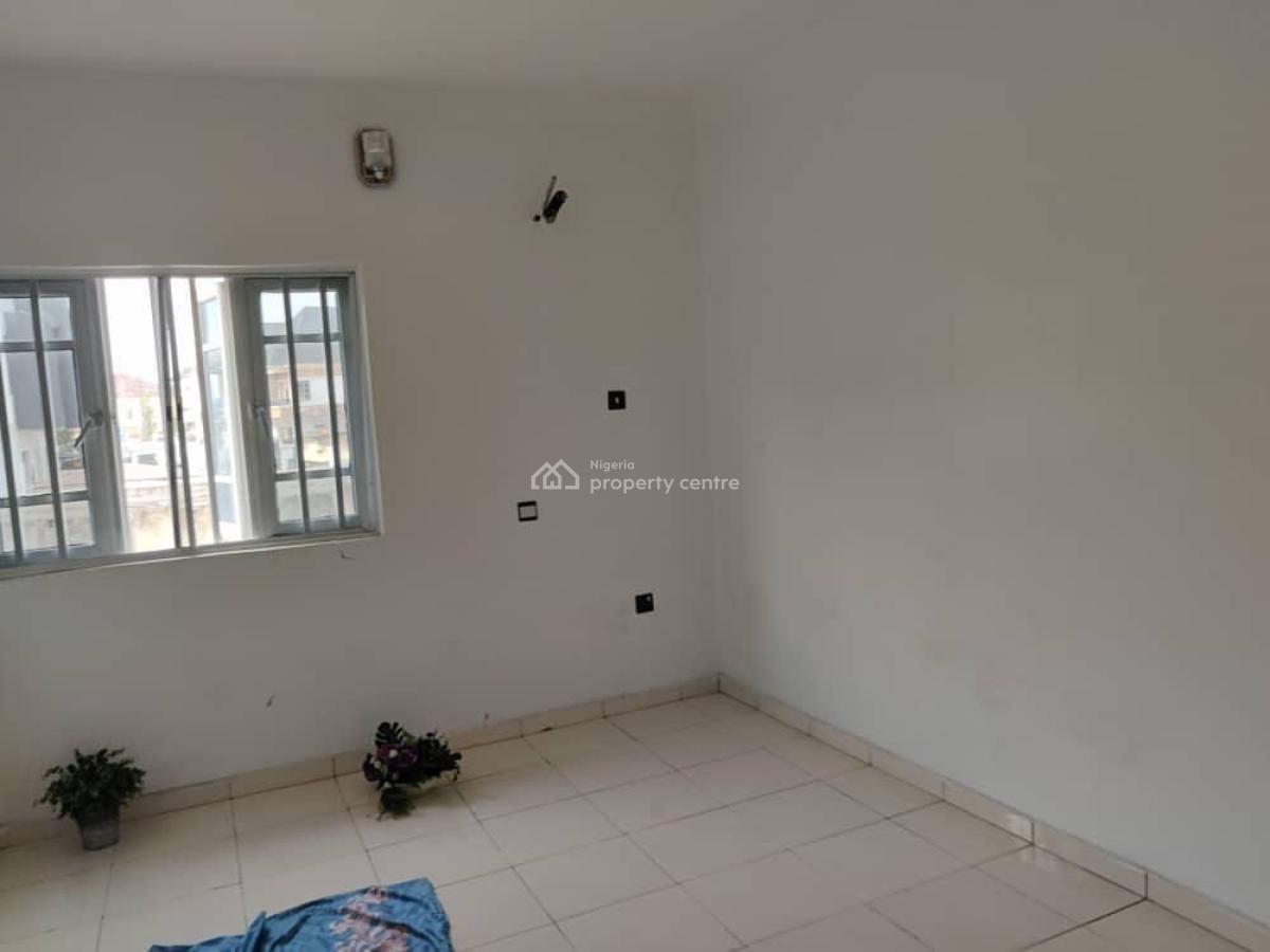3bedroom Flat at Ikota Villa Lekki Lagos, Ikota Villa Lekki Lagos, Ikota, Lekki, Lagos, Flat / Apartment for Rent