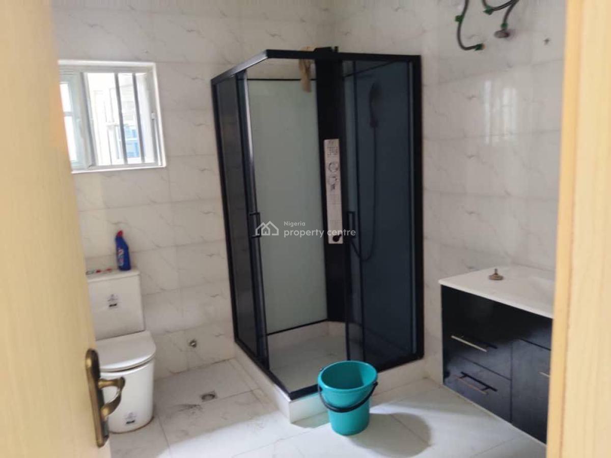 3bedroom Flat at Ikota Villa Lekki Lagos, Ikota Villa Lekki Lagos, Ikota, Lekki, Lagos, Flat / Apartment for Rent