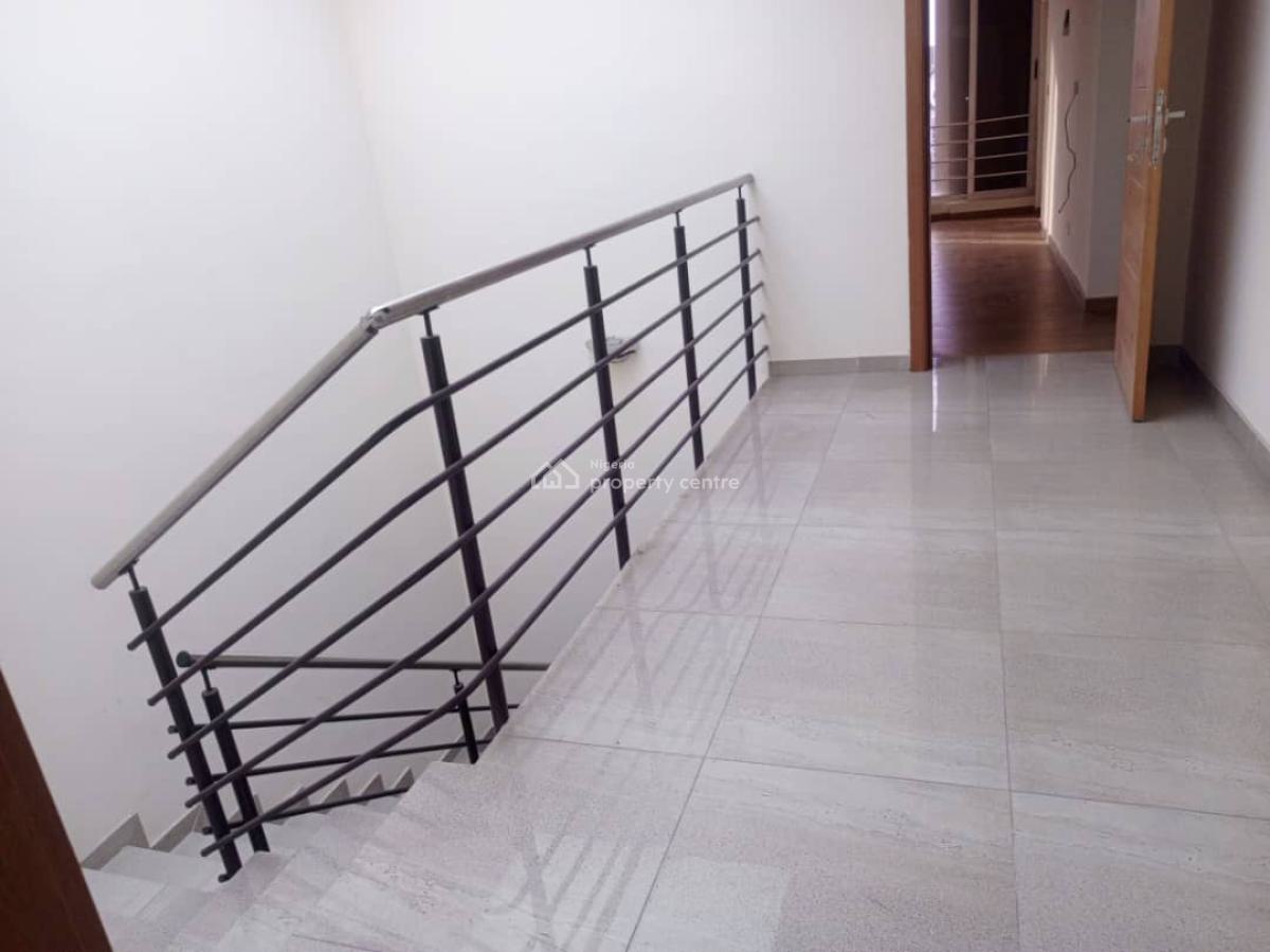 Luxury 4 Bedroom Terrace Duplex in Lekki Phase 1, Lekki Phase 1, Lekki, Lagos, Terraced Duplex for Sale