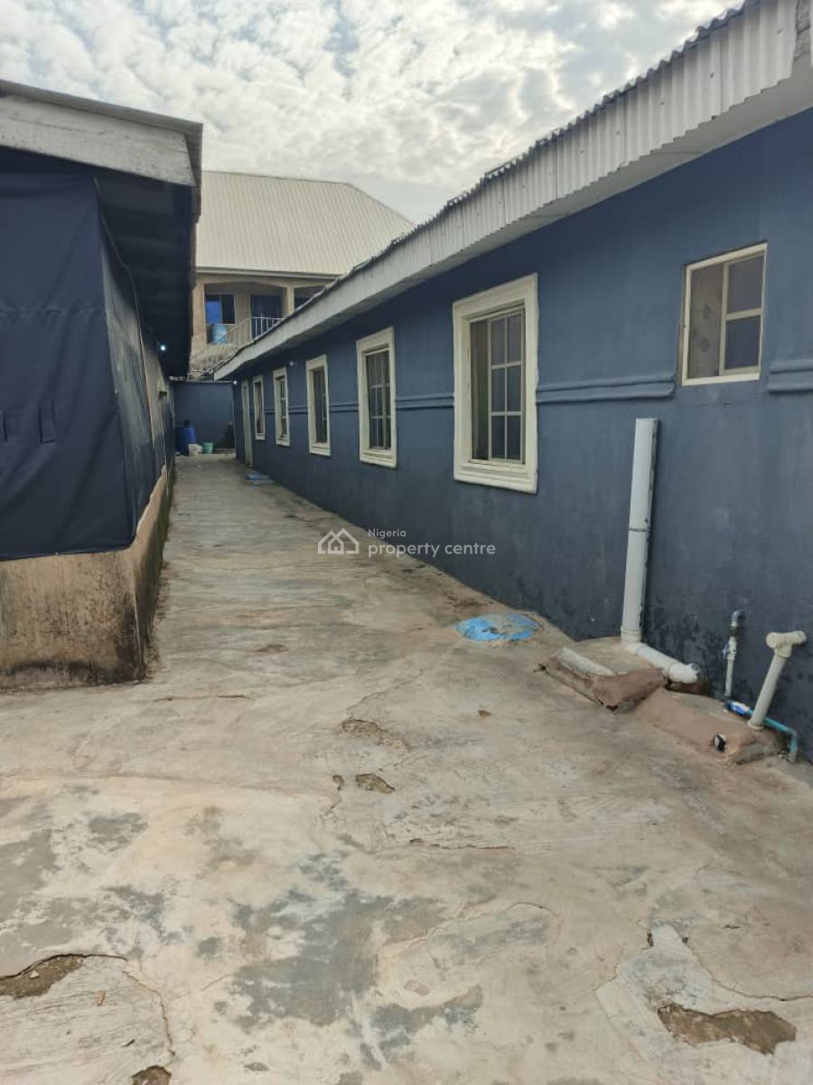 2 Bedroom Flat with Room and Parlour and 6 Unit of Single Room, Ita_oluwo Via Muti, Ikorodu, Lagos, Block of Flats for Sale
