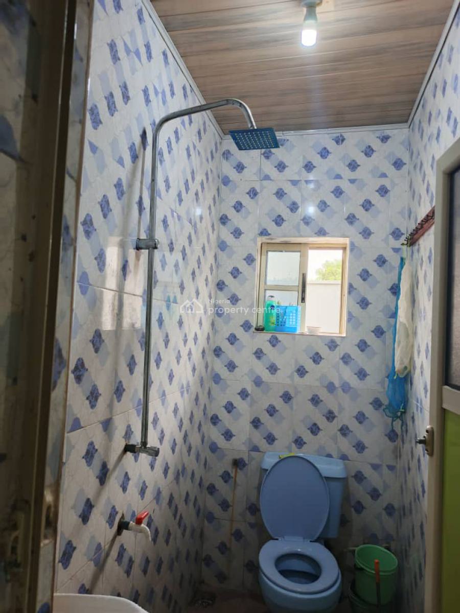2 Bedroom Flat with Room and Parlour and 6 Unit of Single Room, Ita_oluwo Via Muti, Ikorodu, Lagos, Block of Flats for Sale