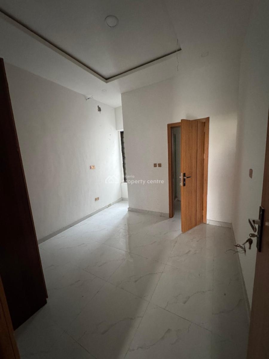 Brand New Spacious 2 Bedroom Apartment, Orchid Road, Lekki Phase 2, Lekki, Lagos, Flat / Apartment for Rent