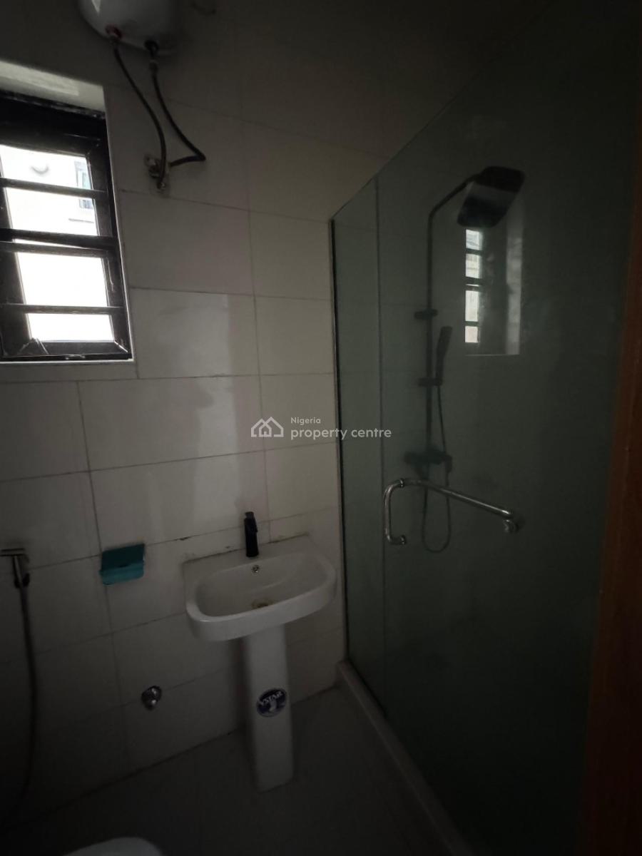 Brand New Spacious 2 Bedroom Apartment, Orchid Road, Lekki Phase 2, Lekki, Lagos, Flat / Apartment for Rent
