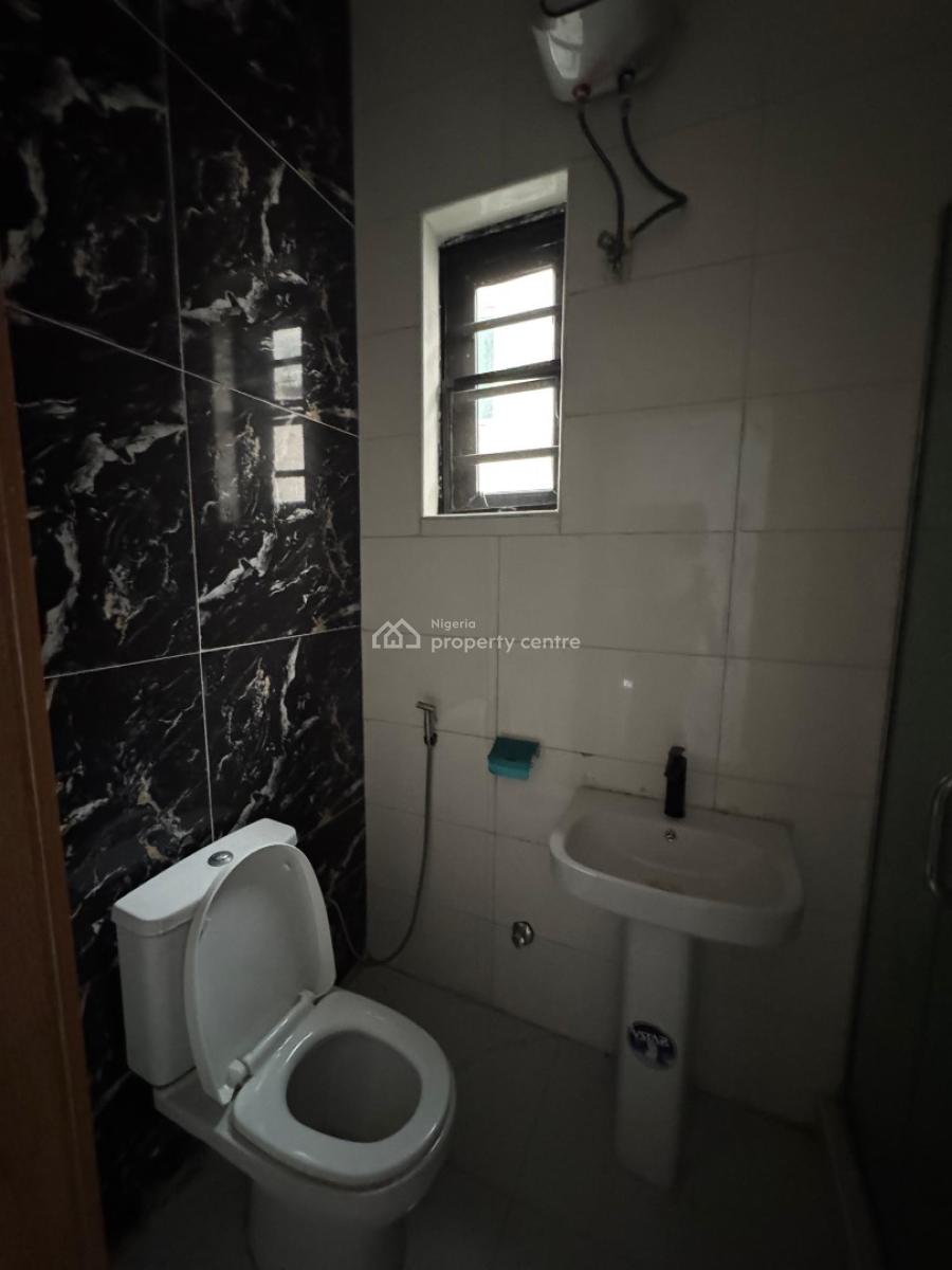 Brand New Spacious 2 Bedroom Apartment, Orchid Road, Lekki Phase 2, Lekki, Lagos, Flat / Apartment for Rent