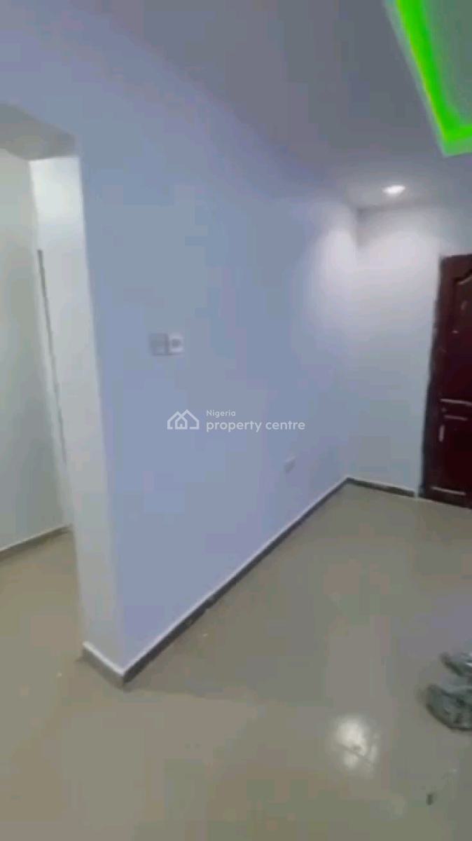 Nicely Renovated 3 Bedroom Up Flat 2t 2b a Room Ensuite All Tiled with, Off Ilaje Road, Bariga, Shomolu, Lagos, Flat / Apartment for Rent