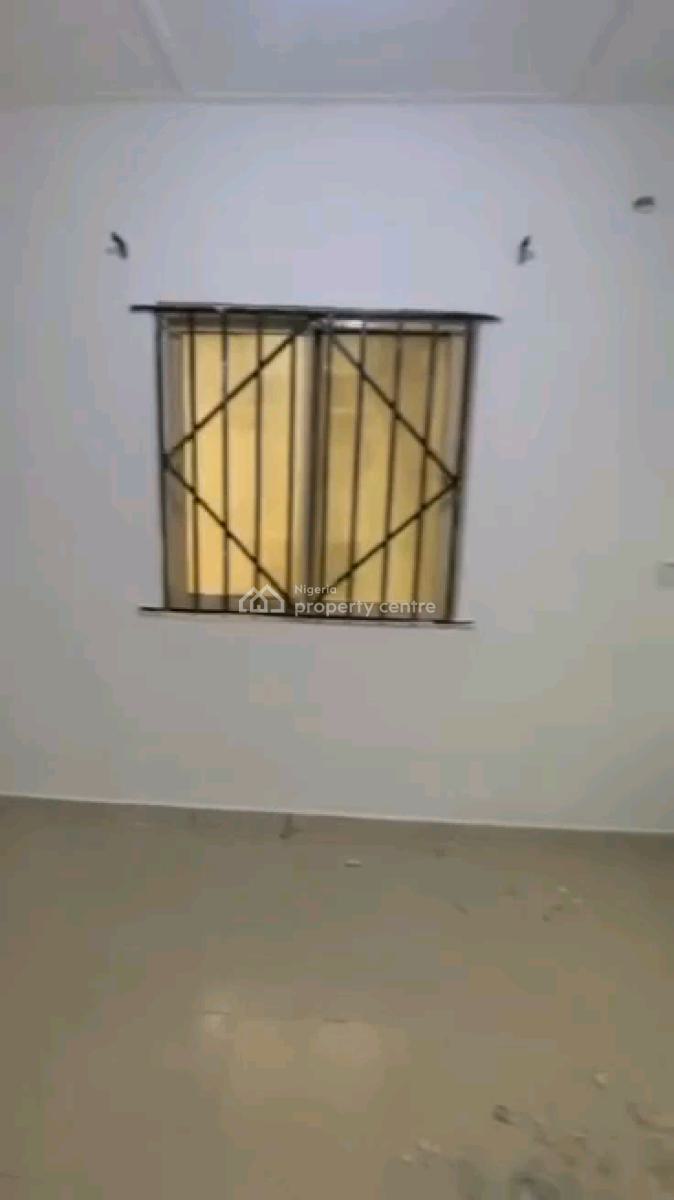 Nicely Renovated 3 Bedroom Up Flat 2t 2b a Room Ensuite All Tiled with, Off Ilaje Road, Bariga, Shomolu, Lagos, Flat / Apartment for Rent