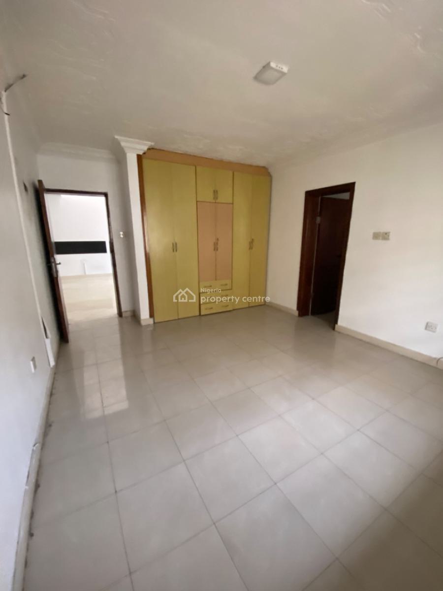 4bedroom Semi Detached House with Bq at Lekki Phase 1, Off Admiralty Way Lekki Phase 1, Lekki Phase 1, Lekki, Lagos, Semi-detached Duplex for Rent