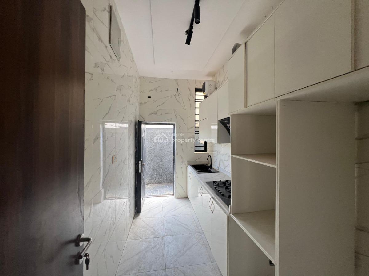 3 Bedroom Terrace Duplex, Ikota, Lekki, Lagos, Terraced Duplex for Sale