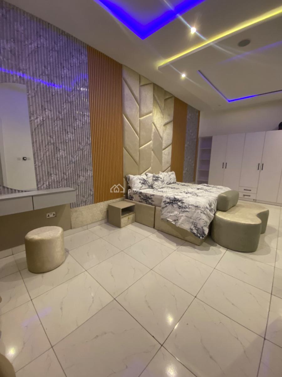 Luxurious Master Bedroom Available for Monthly Stay, Lekki Palm City Estate, Ajah, Lagos, Terraced Duplex Short Let