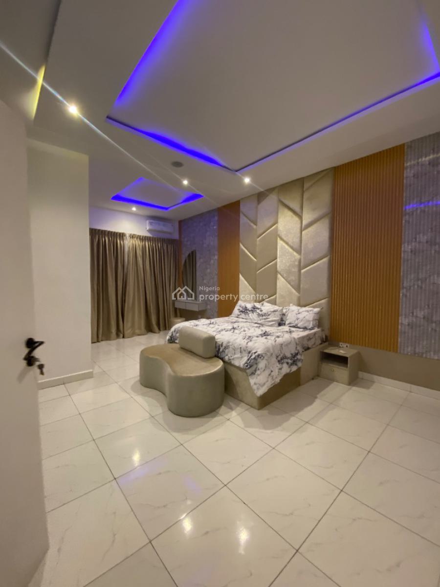 Luxurious Master Bedroom Available for Monthly Stay, Lekki Palm City Estate, Ajah, Lagos, Terraced Duplex Short Let