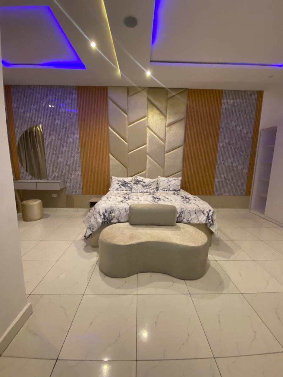 Luxurious Master Bedroom Available for Monthly Stay, Lekki Palm City Estate, Ajah, Lagos, Terraced Duplex Short Let