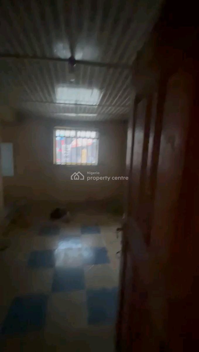 a Newly Renovated and Decent Miniflat, Bungalow with 2t/2b, Off Odunsi Street, Bariga, Shomolu, Lagos, Mini Flat (room and Parlour) for Rent