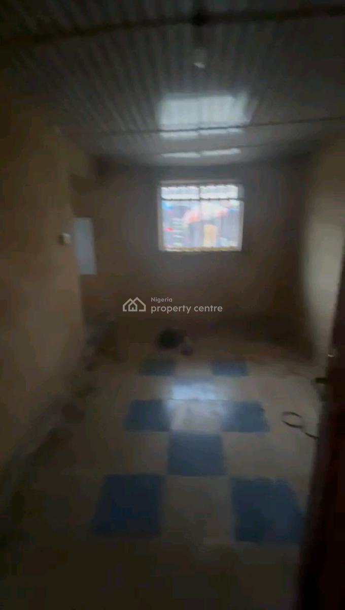a Newly Renovated and Decent Miniflat, Bungalow with 2t/2b, Off Odunsi Street, Bariga, Shomolu, Lagos, Mini Flat (room and Parlour) for Rent