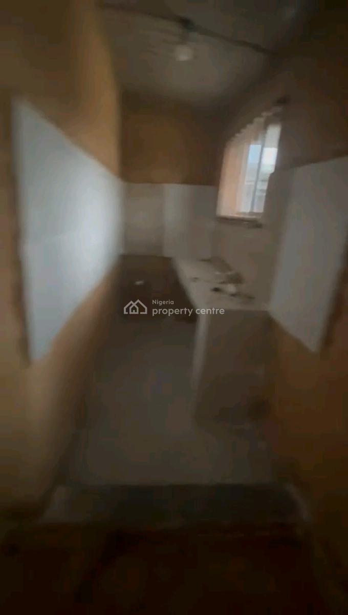 a Newly Renovated and Decent Miniflat, Bungalow with 2t/2b, Off Odunsi Street, Bariga, Shomolu, Lagos, Mini Flat (room and Parlour) for Rent