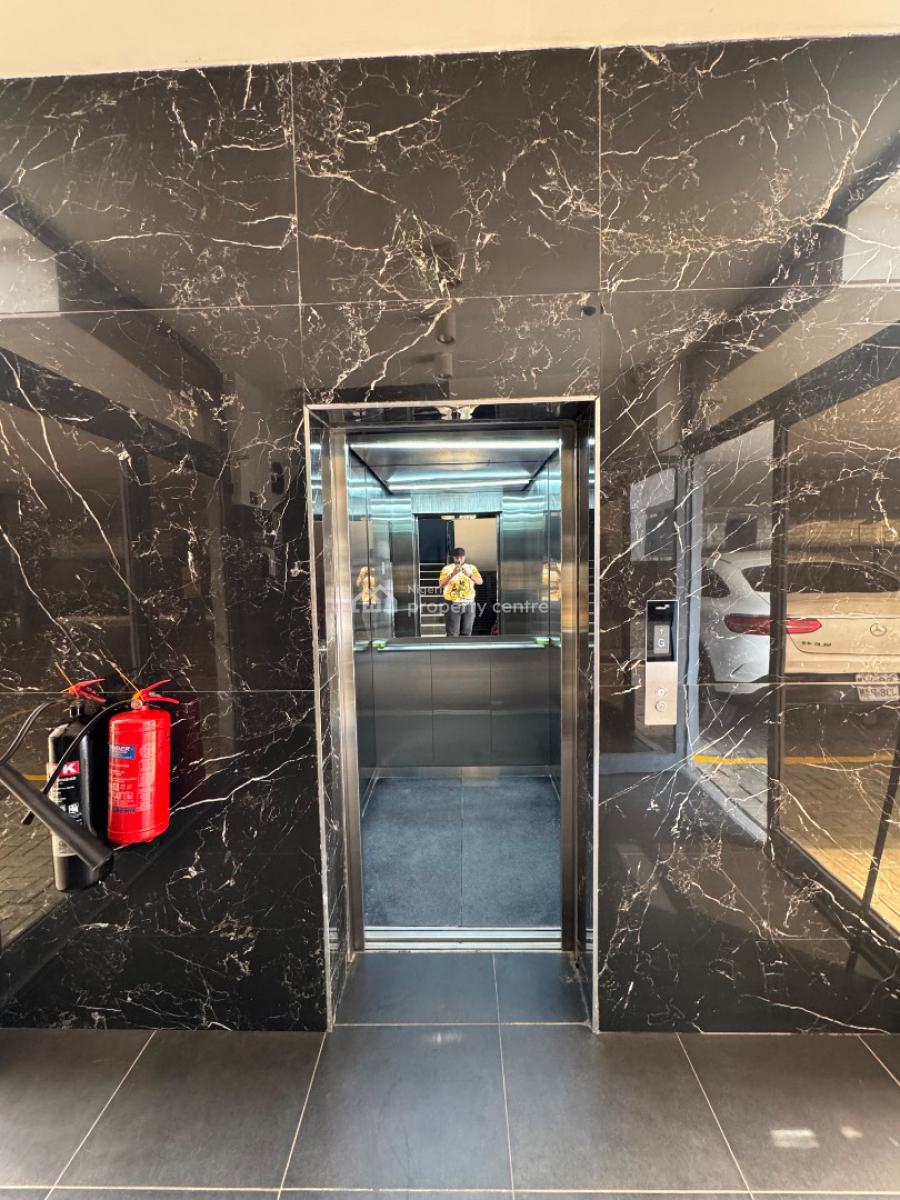 𝐖𝐄𝐋𝐋 𝐌𝐀𝐈𝐍𝐓𝐀𝐈𝐍𝐄𝐃 3 𝐁𝐄𝐃𝐑𝐎𝐎𝐌 𝐀𝐏𝐀𝐑𝐓𝐌𝐄𝐍𝐓, Ikoyi, Lagos, Ikoyi, Lagos, Flat / Apartment for Rent