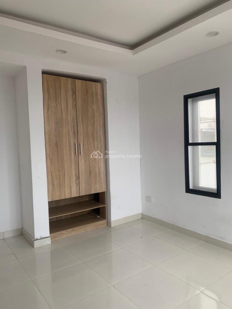 Brand New Serviced 2 Bedroom Apartment in a Serene Neighbourhood, Ologolo, Lekki, Lagos, Flat / Apartment for Rent