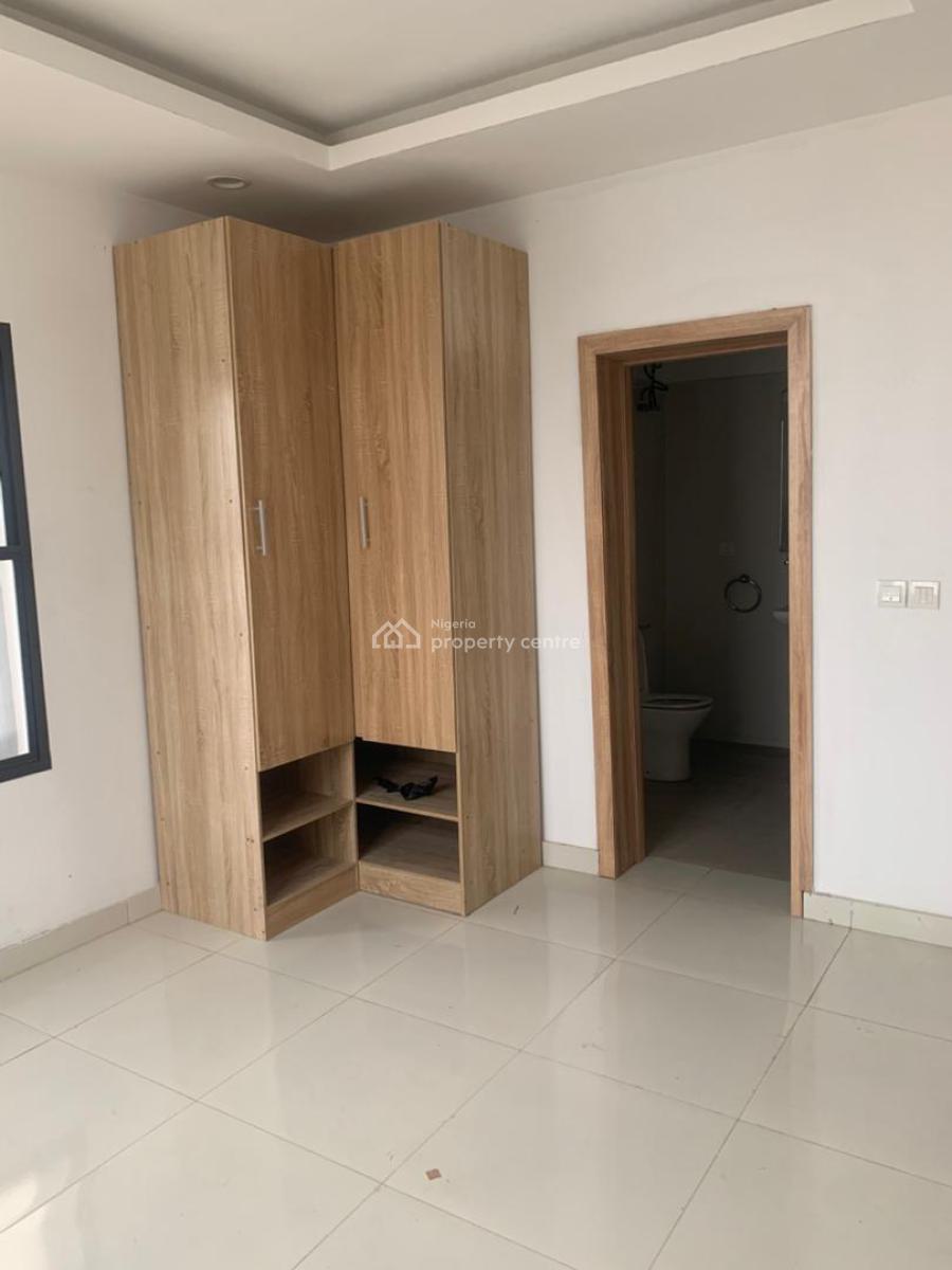 Brand New Serviced 2 Bedroom Apartment in a Serene Neighbourhood, Ologolo, Lekki, Lagos, Flat / Apartment for Rent