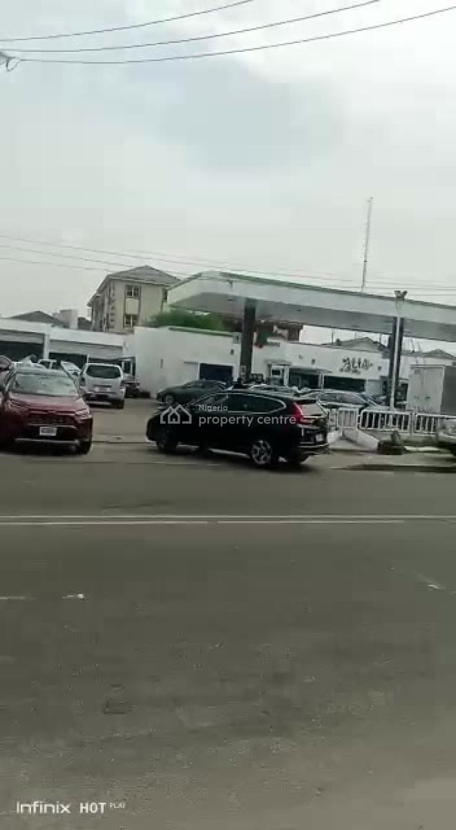 Filling Station with 6pump, Falomo, Ikoyi, Lagos, Filling Station for Sale