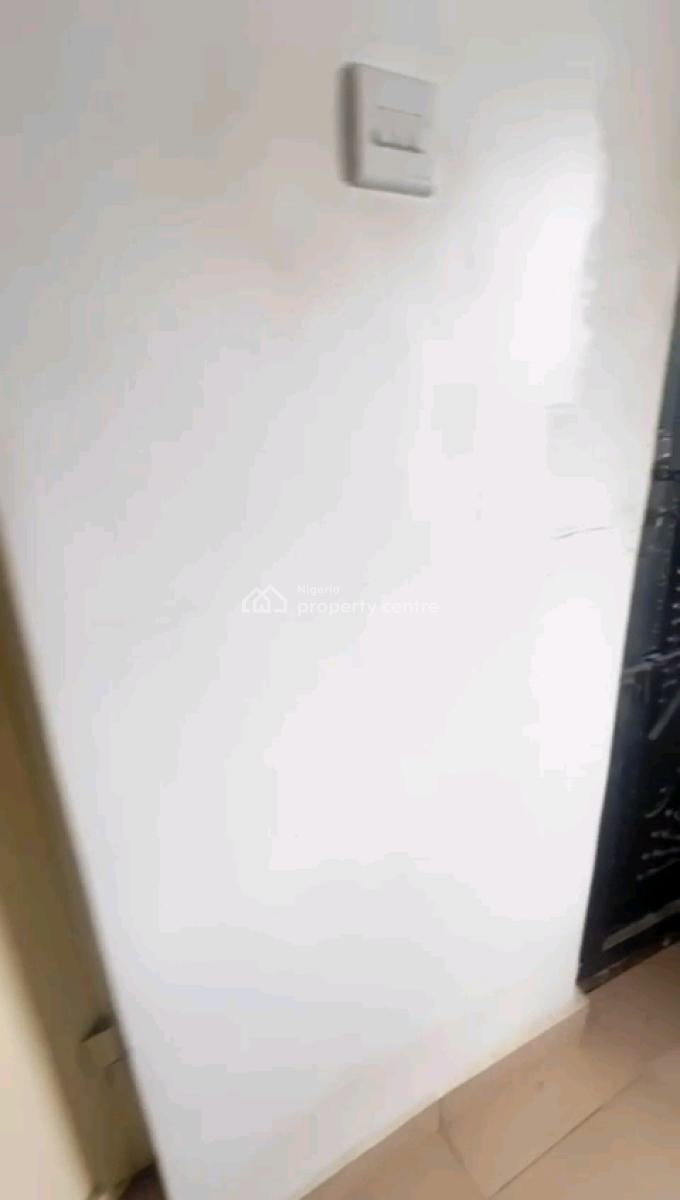 a Standard and Very Spacious Roomself Contain, Upstairs with Personal, Off Market Street, Shomolu, Lagos, Self Contain (single Rooms) for Rent