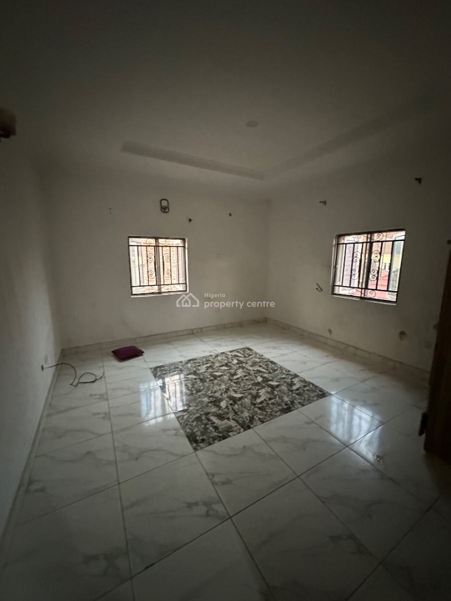 a Standard Self Contain Apartment in a Decent Estate( Shared Kitchen), Mab Global Estate, Gwarinpa, Abuja, Self Contain (single Rooms) for Rent