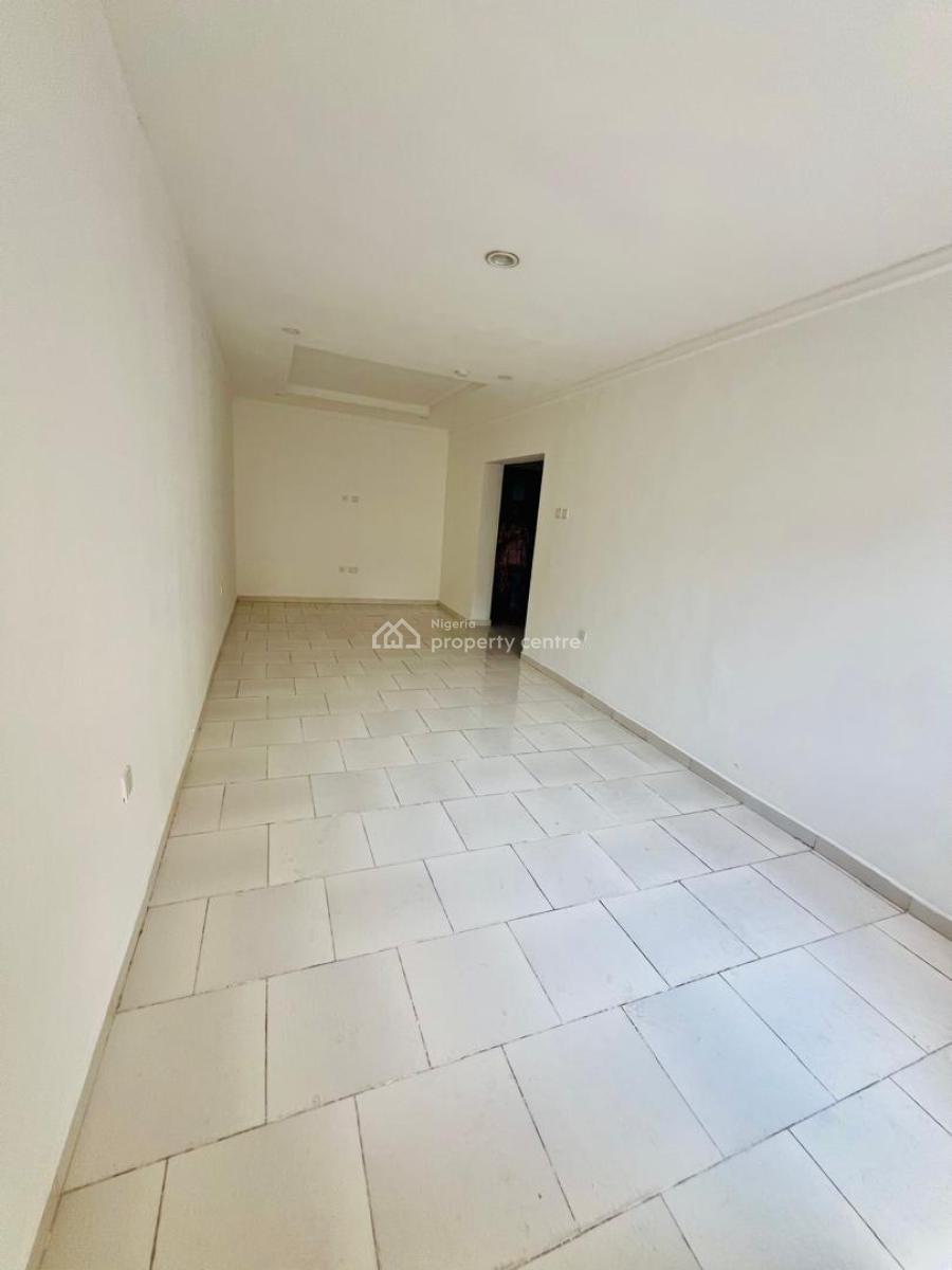 Fully Serviced 2 Bedroom Apartment on The First Floor Fitted Ac and Pool, Victoria Island (vi), Lagos, Flat / Apartment for Rent