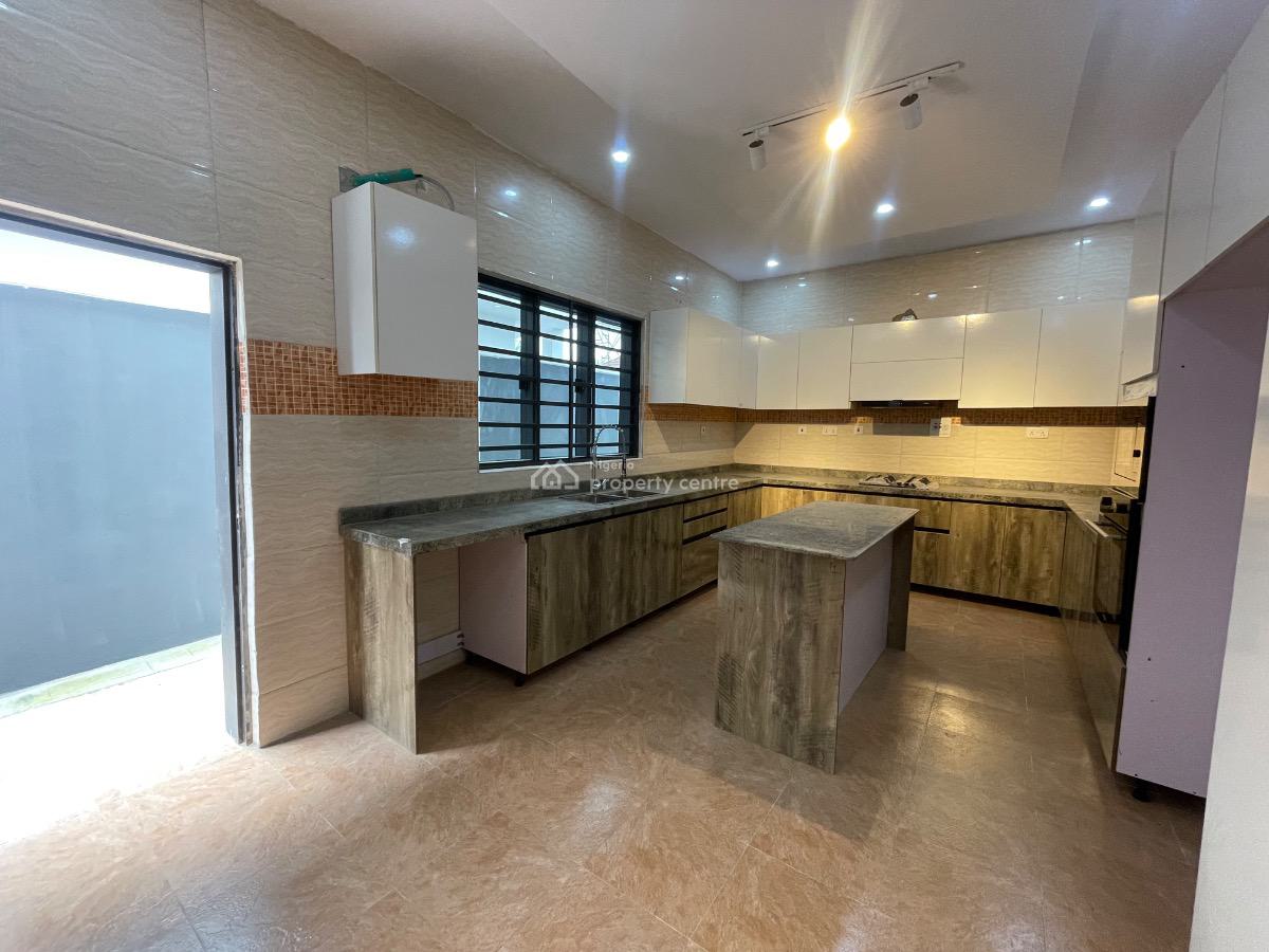 Newly Built 4 Bedroom Detached Duplex with Bq, Ikolaba Main Estate, Ibadan North, Ibadan., Ibadan North, Oyo, Detached Duplex for Sale