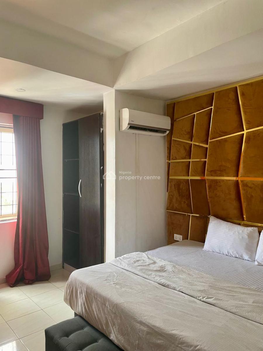 Serviced 2bedrooms  Apartments*, Off Admiralty Road, Lekki, Lagos, Flat / Apartment for Rent