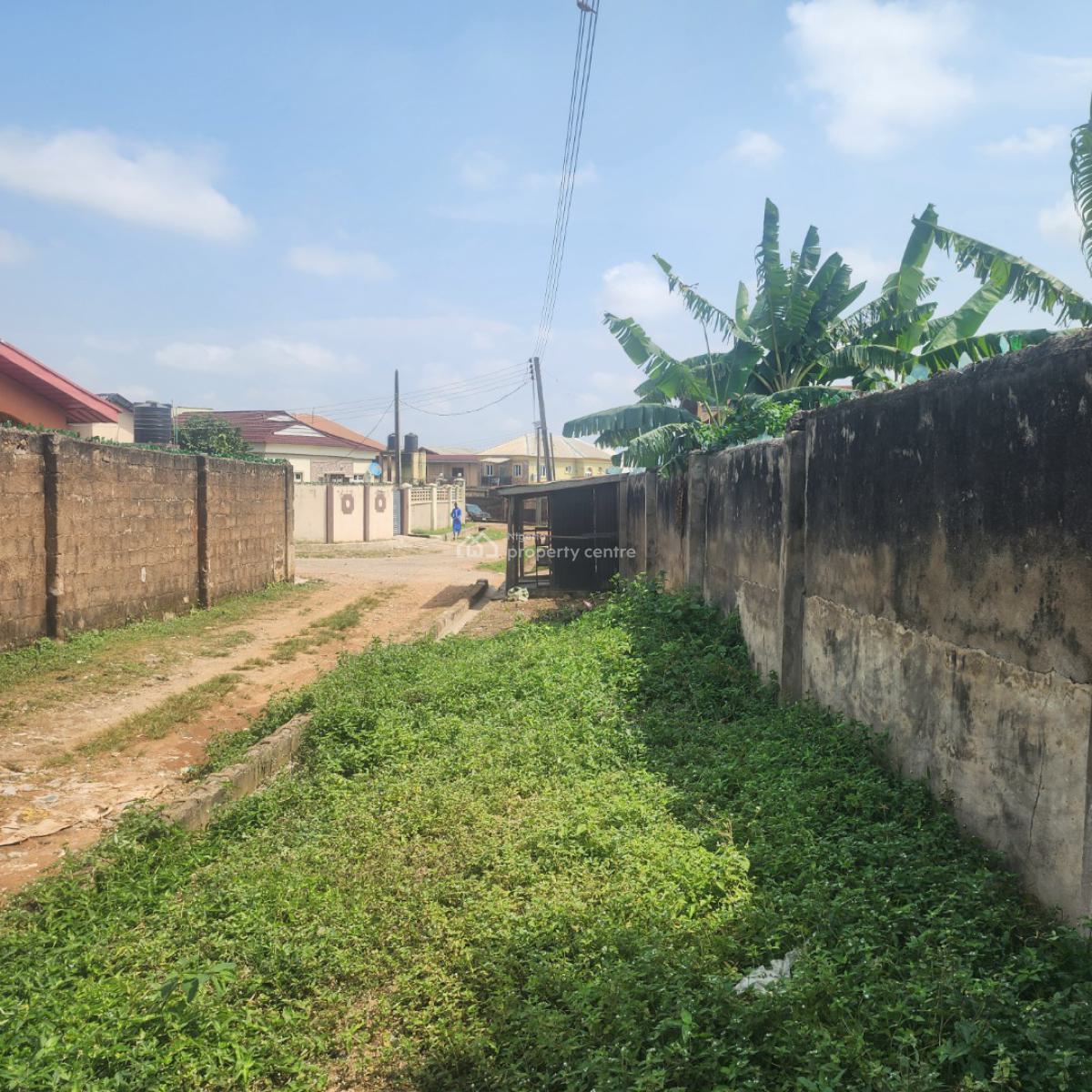 a Plot and Half  (760sqm), Basorun, Akobo, Ibadan, Oyo, Mixed-use Land for Sale