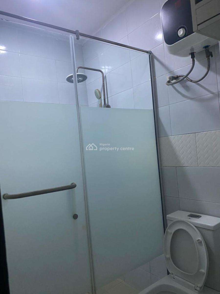 Serviced 3-bedroom Apartment, Lekki Phase 1, Lekki, Lagos, Flat / Apartment for Rent