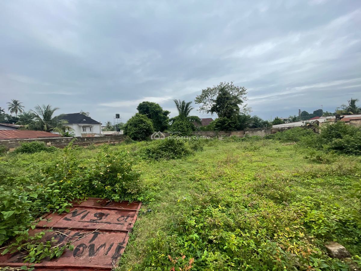 Strategically Located Partially Fenced Land Measuring 1100sqm, Oluwo Kekere Area, Bashorun, Ibadan, Oyo, Residential Land for Sale